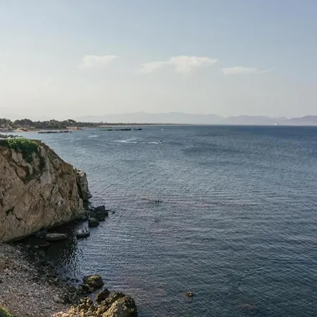 Holiday home At Lescala Near Cala Montgo L'Escala